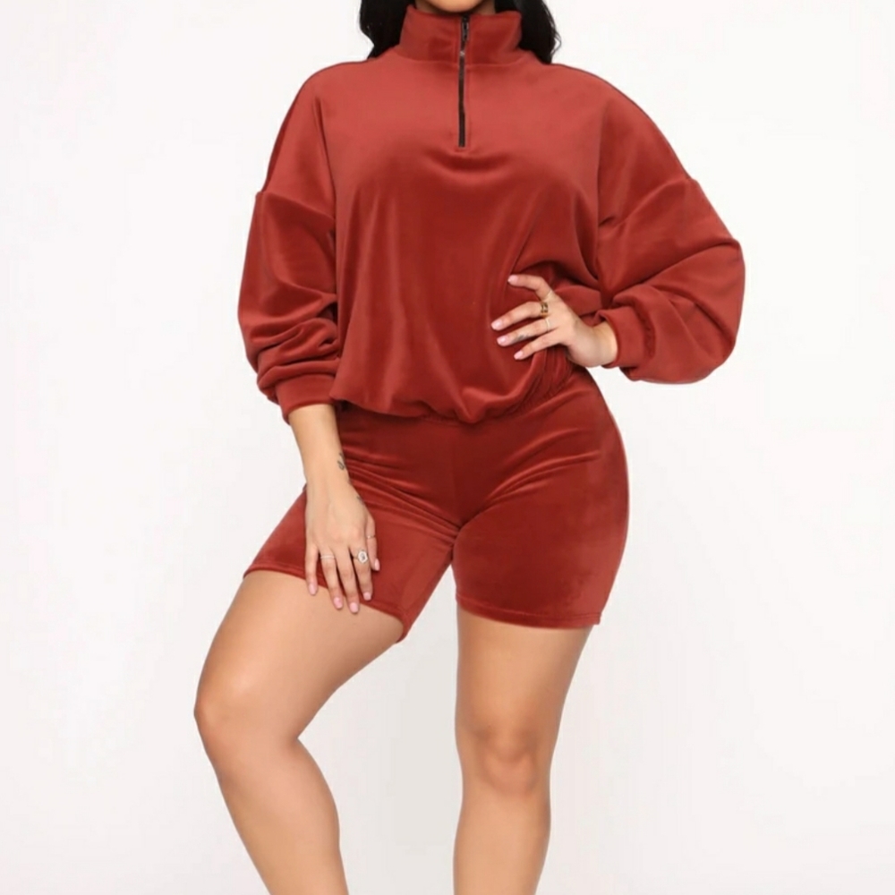 At my best velour short set